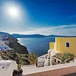 The Dream Santorini Oia (Santorini)