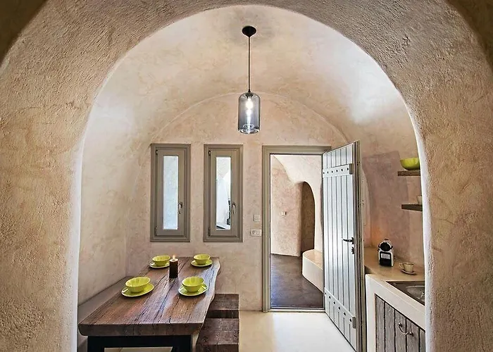 The Dream Santorini Hotel Oia