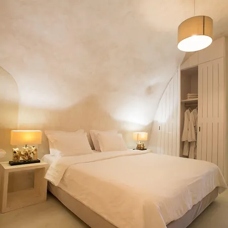 The Dream Santorini Oia