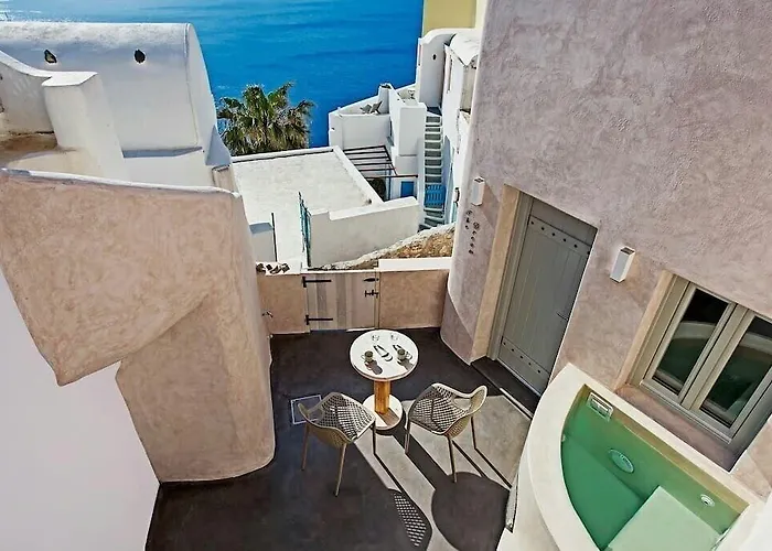 The Dream Santorini Oia (Santorini)